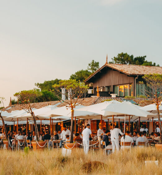 COORNICHE RESTAURANT 5